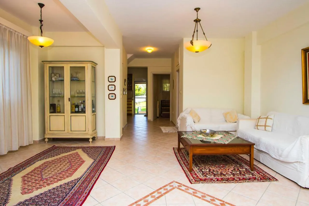 Encore Seaside Villa, Posidi Griechenland