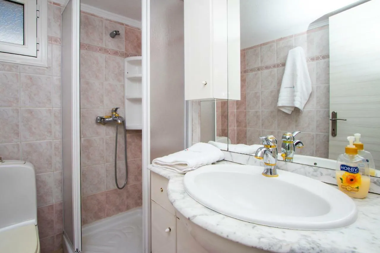 Encore Seaside Villa, Posidi 0*,  Griechenland