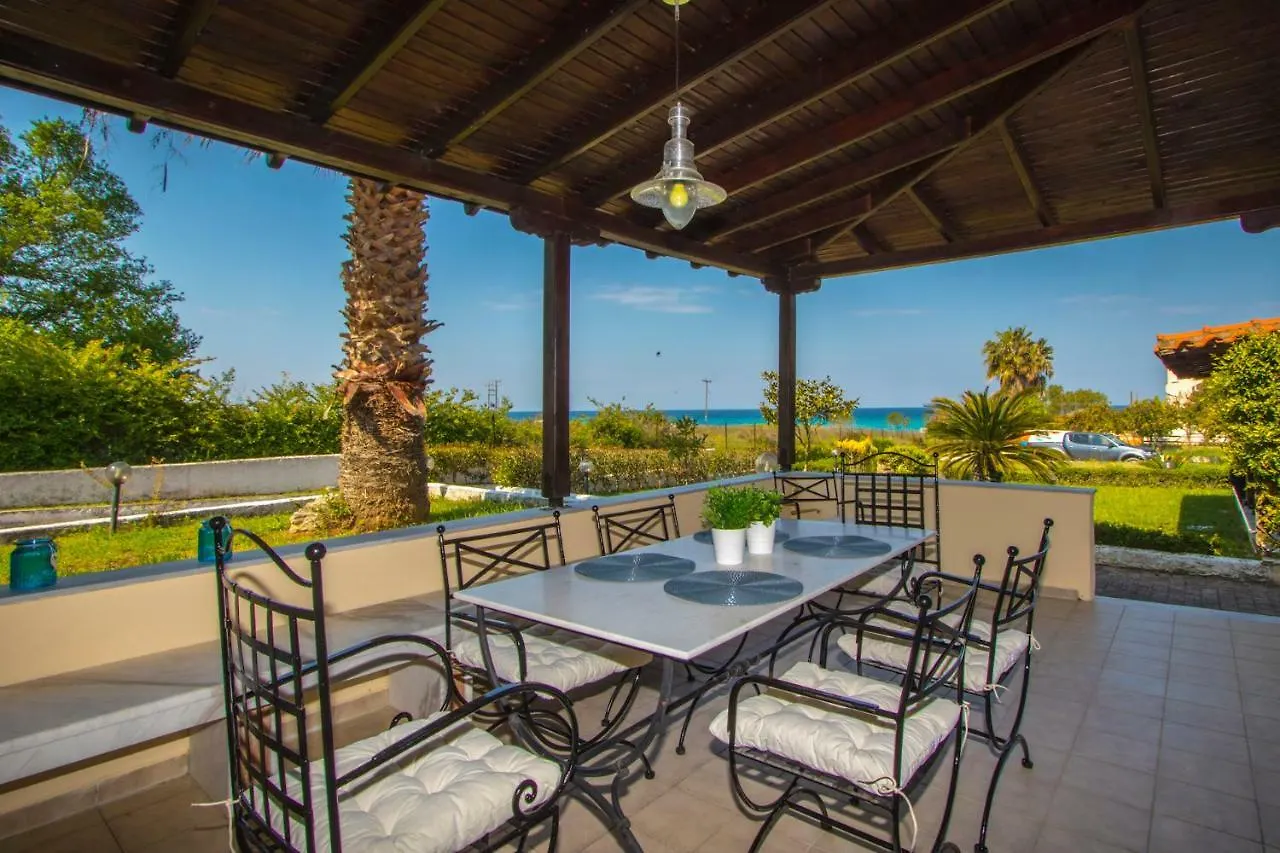 Encore Seaside Villa, Posidi