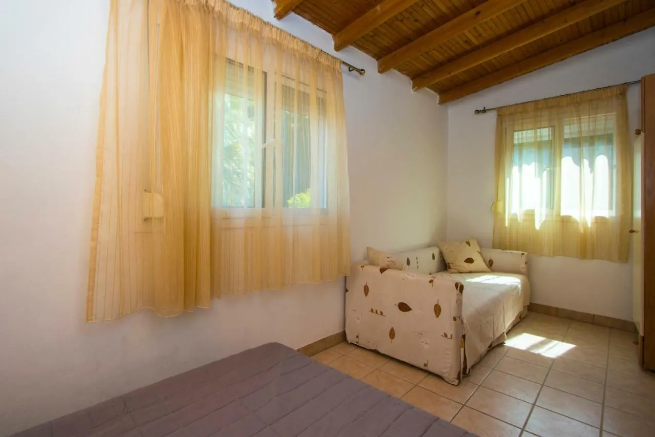 Encore Seaside Villa, Posidi